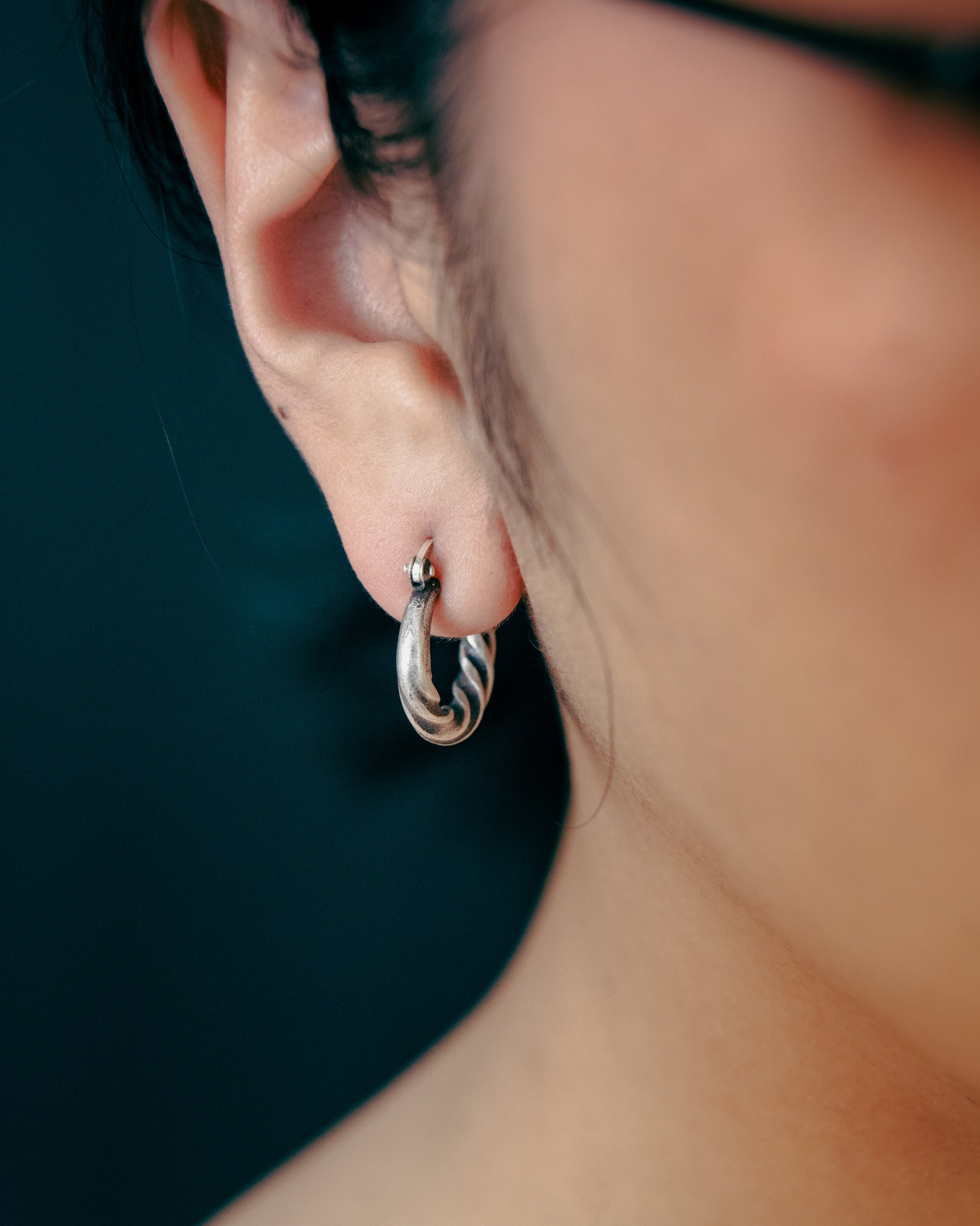 Waves Earring （Single） 單隻| TAKI 【Twin Discount ： HKD 800/pair】