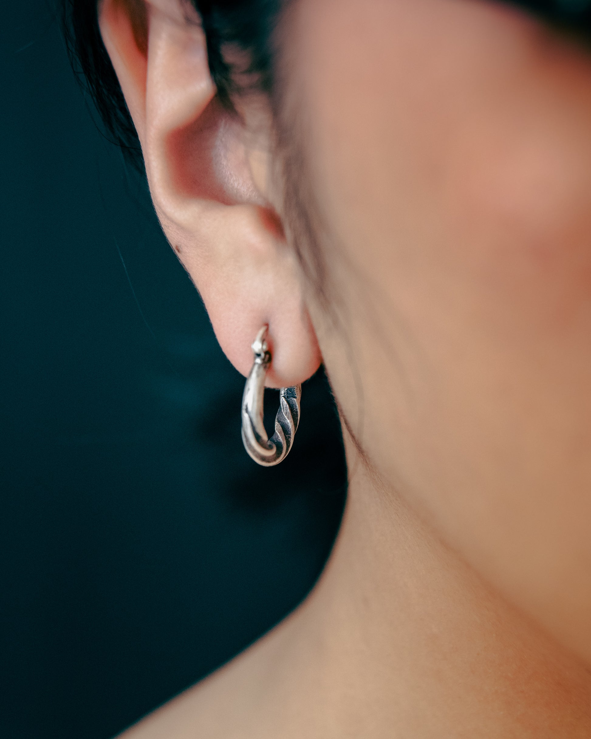 Waves Earring （Single） 單隻| TAKI 【Twin Discount ： HKD 800/pair】